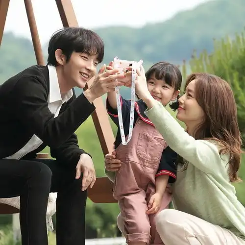 恶之花李准基也太帅了38岁看着像28岁,穿搭成男友范本