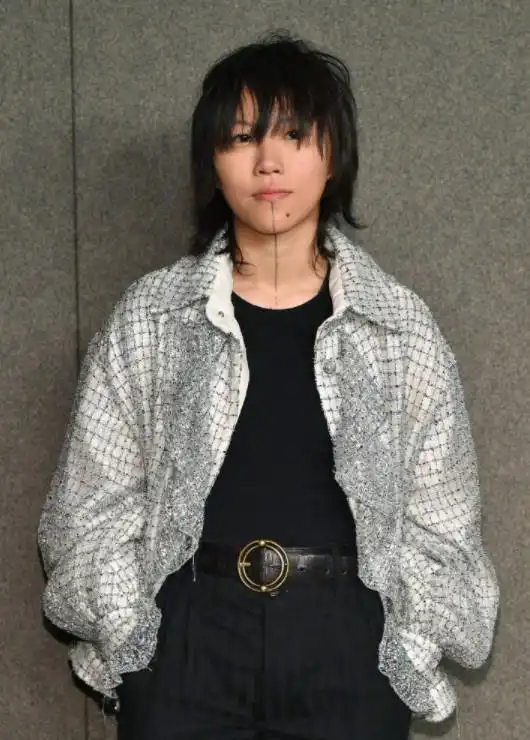 为何王菲大女儿至今都没男朋友生活照晒出后这谁敢娶啊