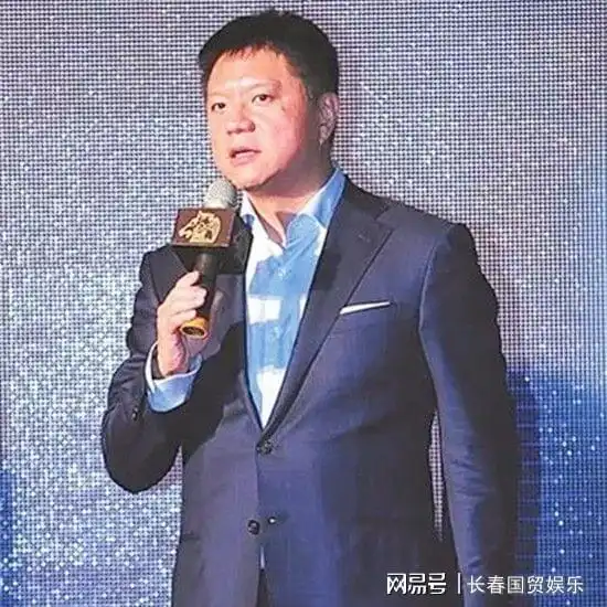 吴亦凡内地经纪公司老板被强制执行1.7亿,累计被执行超11亿