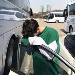 2018最新微信帅哥头像霸气超屌总是不堪平庸却又无可告终