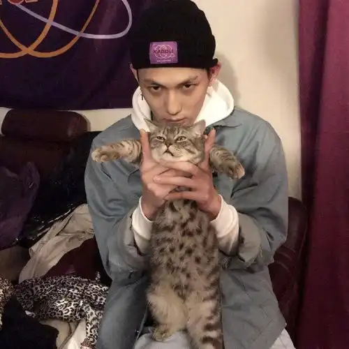 头像丨记得早睡,做个好梦