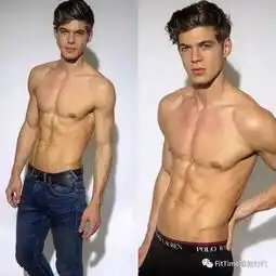 当19岁的他脱掉衣服,你就知道为什么邓文迪会选他