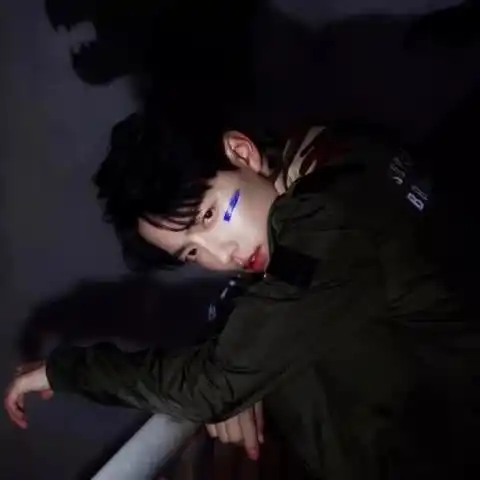 男人身上这4个弱点,只有真爱一个女人时才会出现