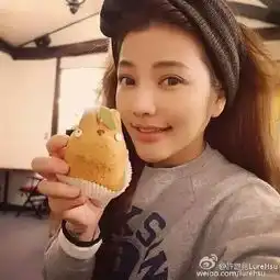 你没看错她40多岁宛如20岁少女,美的逆天