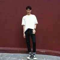 北风呼啸怎么会让她那么孤独.