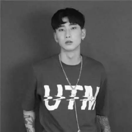 黑白情侣头像,黑白情侣头像一男一女