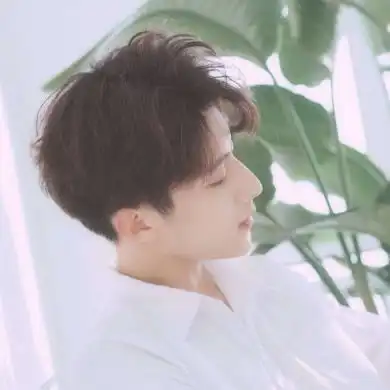 温柔帅气小男人