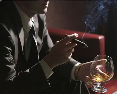 男人需要具备哪些品质,才能成为女人眼里的万人迷