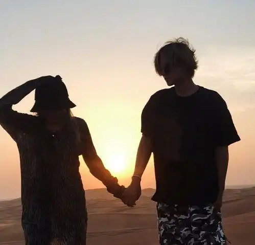 周扬青发长文热搜第一,证明没有一个女生能从男朋友的手机活着出来