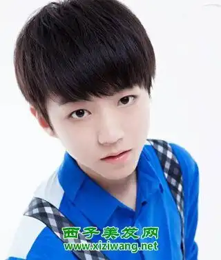 超帅的王俊凯qq头像