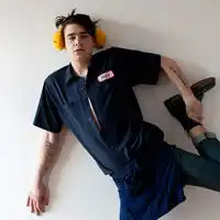 比较冷淡的欧美男生头像我很幸运在人海里找到了你男生头像