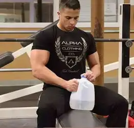 为什么你拥有性感的肌肉,却依然是条单身狗