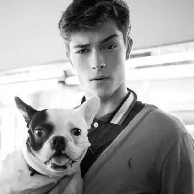 很拽的头像男生霸气冷酷男生超拽炫酷头像