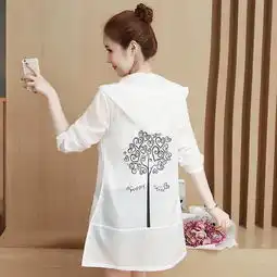 如今不流行穿防晒服了,建议看看空调衫,上身显瘦减龄,很有气质