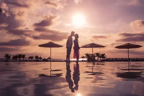 放不下一个人时,不用刻意断了联系,这样处理才聪明