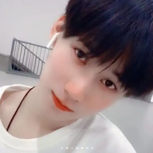 时代少年团全员微信头像适合闺蜜情侣使用,都是成对的头像