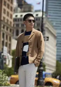 霍建华身穿蓝色西装尽显成熟绅士魅力9062749