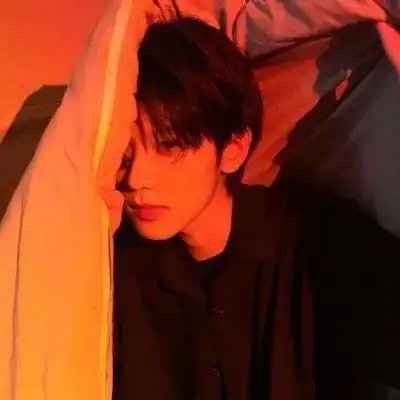 男生头像帅气冷漠qq头像适合男人的微信头像最帅的头像男生头像帅气头像