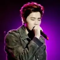 唱歌的李易峰qq头像帅气的偶像歌手