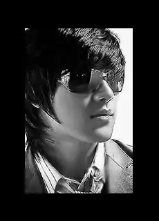 帮我找黑白的qq头像男的我给你加积分30