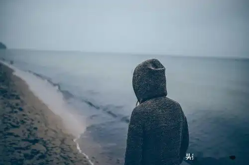 人越没钱,虚荣心越汹涌