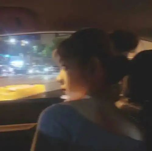 模糊风头像朦胧和诗意互相缠绕着