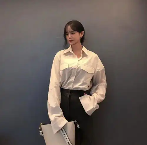 今秋基础款这样穿,就是比别人好看