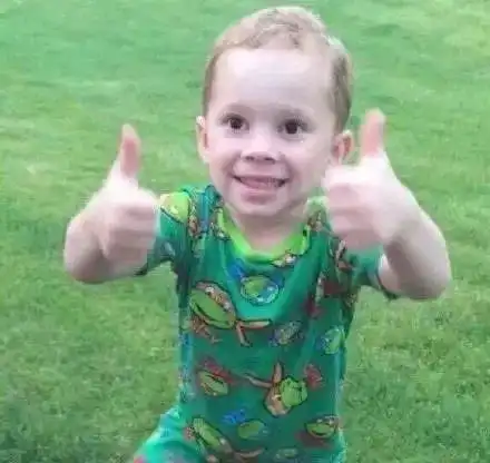 女大学生坐反公交,暴雨梨花式哭着报警听完忍不住哈哈哈