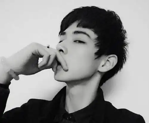 9月中旬,桃花漫天飞,注定幸福脱单的星座,找回激情相爱余生