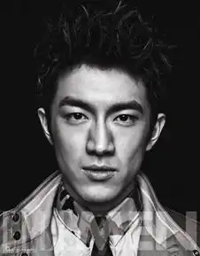 组图林更新黑白影像写真万人迷型男魅力无限