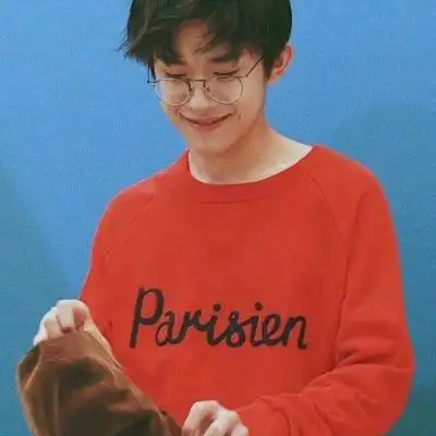 头像千玺高清头像