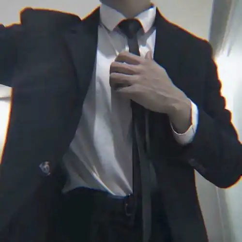 男生头像丨成熟西装衬衣控男头