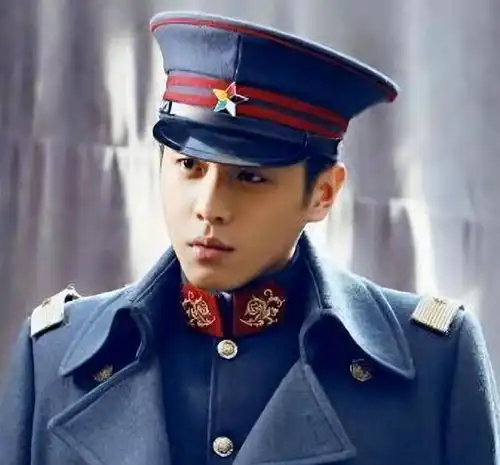 张建落魄借钱,张若昀拒还父债,唐艺昕一言劝退讨债人