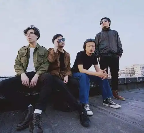 达闻西乐队