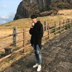 人没钱不如鬼汤没盐不如水