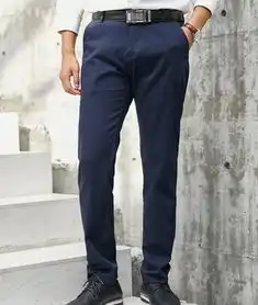 30岁的男人,穿上这几款裤子,总是那么的有男人味