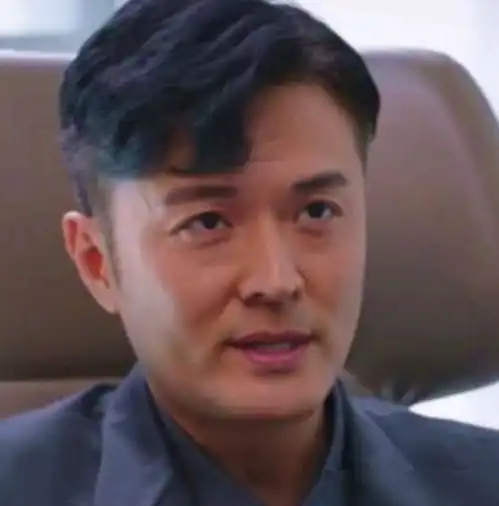 于小伟和高圆圆分手后,为何坚持不找圈内人,到底怎么回事