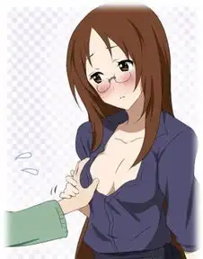 二次元萌妹被袭胸反应