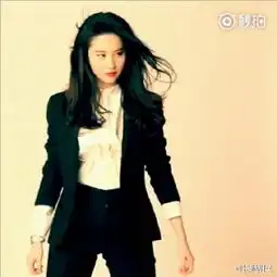 孙俪刘亦菲全智贤刘涛女星穿西装真比男人还帅