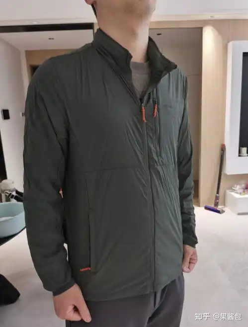 男生穿防晒衣很娘吗有没有设计简约,防晒效果又强的防晒衣推荐,伯希和凯乐石迪卡侬探路者哪个品牌的男士防晒衣值得入手