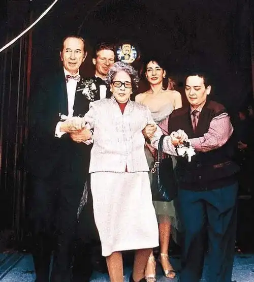 赌王最特殊女儿,身材肥大酷似中年男子,却是赌王的心头肉