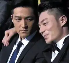 真假cp网红上位..2015年,娱乐圈更像是个朋友圈