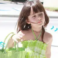 谁有这个小女孩的图片