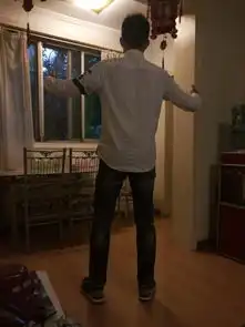 身高184的男生给女生什么感觉会吸引女生吗