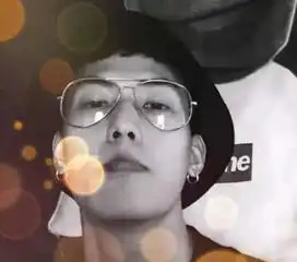 如果你给男生发消息他这样回复你,抱歉,他在心里已经把你拉黑了