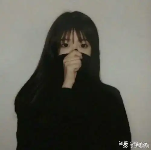 花了两小时找的情侣头像