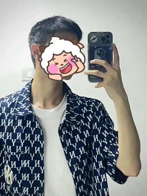 邹平93年成熟稳重大叔三观超正,喜欢旅游,打羽毛球