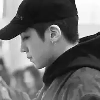 男生帅到爆的头像微信头像图片大全