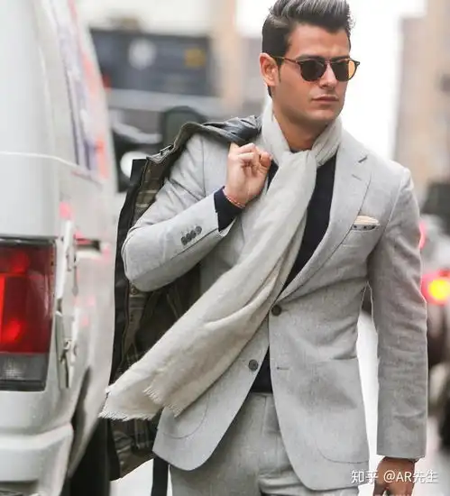 男士西装搭配技巧怎样穿西服不踩雷