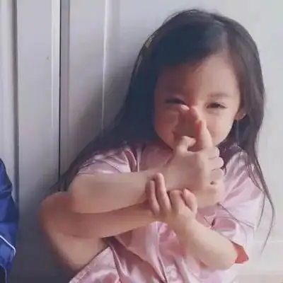 抖音情侣头像萌娃一男一女,超级可爱好看的情侣头像一对